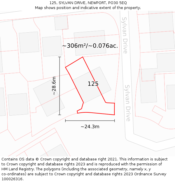 125, SYLVAN DRIVE, NEWPORT, PO30 5EQ: Plot and title map