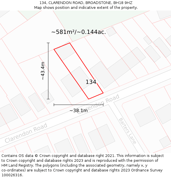 134, CLARENDON ROAD, BROADSTONE, BH18 9HZ: Plot and title map