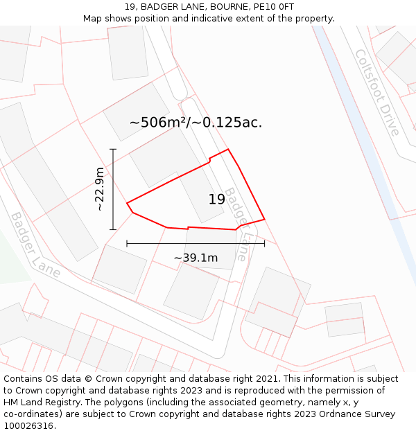 19, BADGER LANE, BOURNE, PE10 0FT: Plot and title map