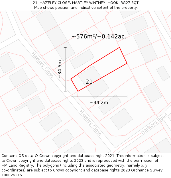 21, HAZELEY CLOSE, HARTLEY WINTNEY, HOOK, RG27 8QT: Plot and title map