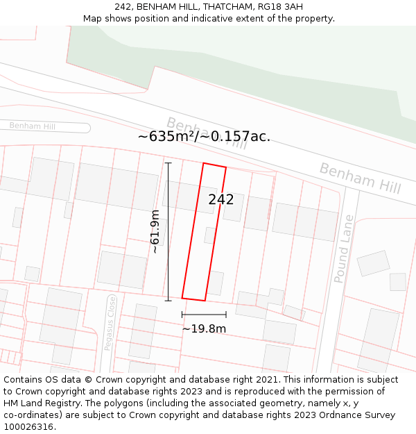 242, BENHAM HILL, THATCHAM, RG18 3AH: Plot and title map