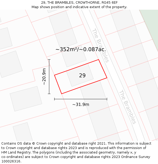 29, THE BRAMBLES, CROWTHORNE, RG45 6EF: Plot and title map