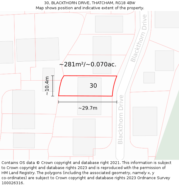 30, BLACKTHORN DRIVE, THATCHAM, RG18 4BW: Plot and title map