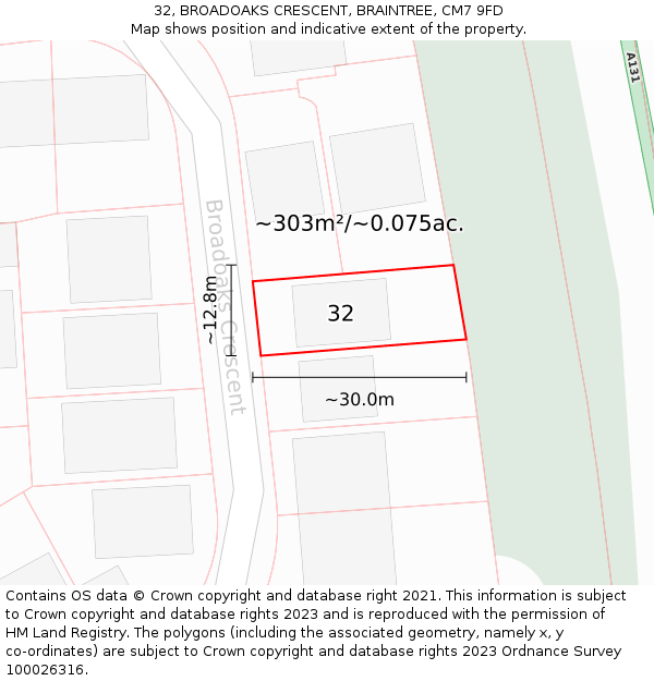 32, BROADOAKS CRESCENT, BRAINTREE, CM7 9FD: Plot and title map