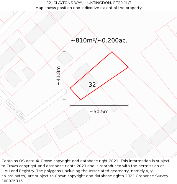 32, CLAYTONS WAY, HUNTINGDON, PE29 1UT: Plot and title map