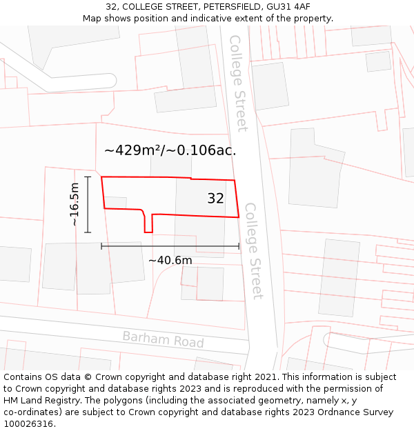 32, COLLEGE STREET, PETERSFIELD, GU31 4AF: Plot and title map