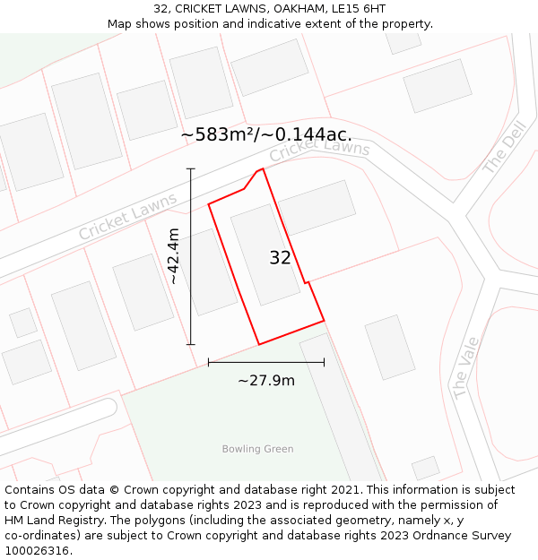 32, CRICKET LAWNS, OAKHAM, LE15 6HT: Plot and title map