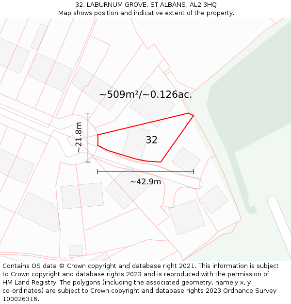 32, LABURNUM GROVE, ST ALBANS, AL2 3HQ: Plot and title map