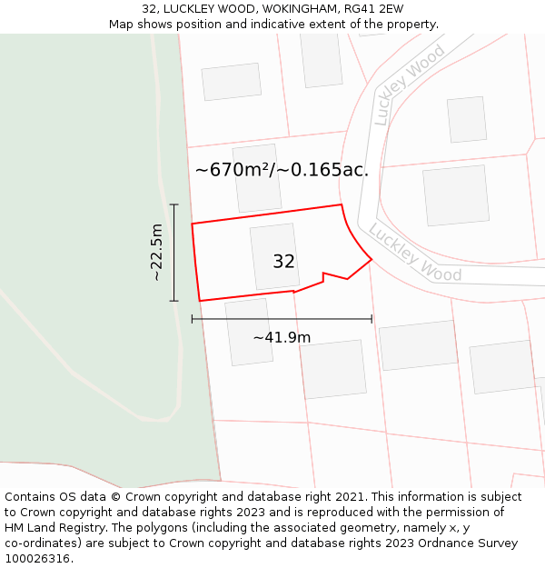 32, LUCKLEY WOOD, WOKINGHAM, RG41 2EW: Plot and title map