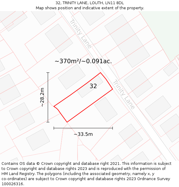 32, TRINITY LANE, LOUTH, LN11 8DL: Plot and title map