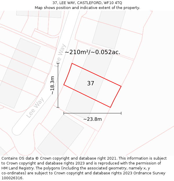 37, LEE WAY, CASTLEFORD, WF10 4TQ: Plot and title map