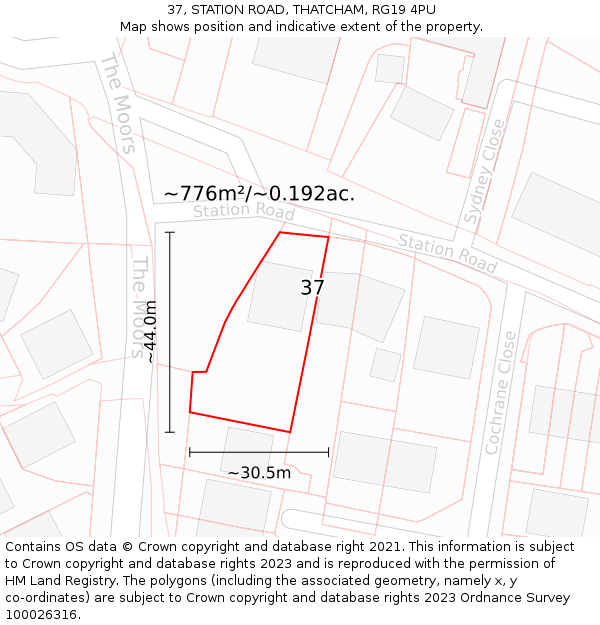 37, STATION ROAD, THATCHAM, RG19 4PU: Plot and title map