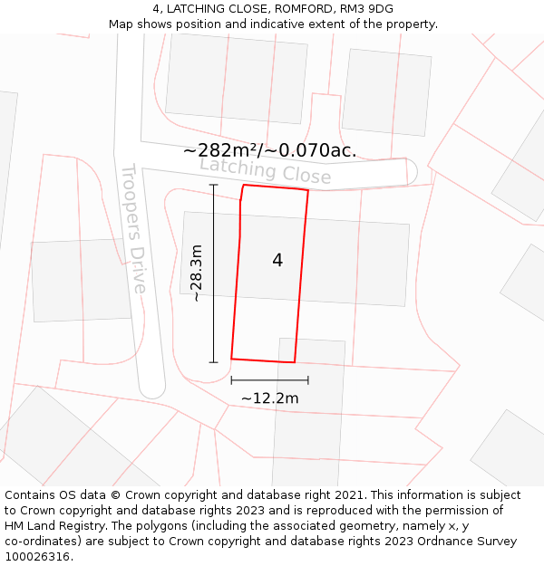 4, LATCHING CLOSE, ROMFORD, RM3 9DG: Plot and title map
