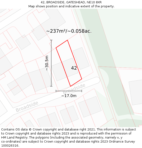42, BROADSIDE, GATESHEAD, NE10 8XR: Plot and title map