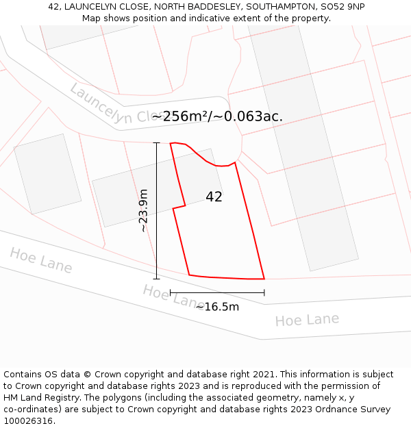 42, LAUNCELYN CLOSE, NORTH BADDESLEY, SOUTHAMPTON, SO52 9NP: Plot and title map