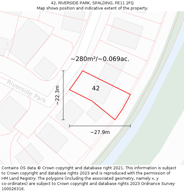 42, RIVERSIDE PARK, SPALDING, PE11 2FQ: Plot and title map