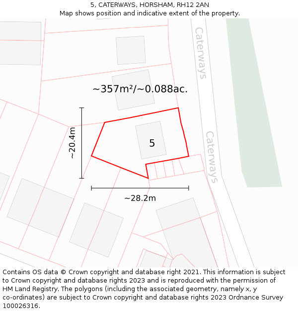 5, CATERWAYS, HORSHAM, RH12 2AN: Plot and title map