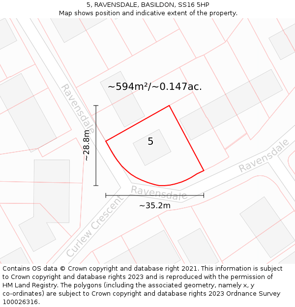 5, RAVENSDALE, BASILDON, SS16 5HP: Plot and title map