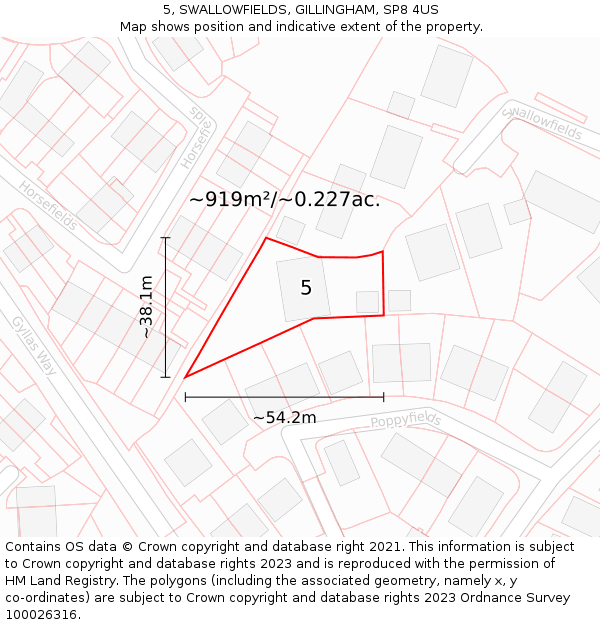 5, SWALLOWFIELDS, GILLINGHAM, SP8 4US: Plot and title map