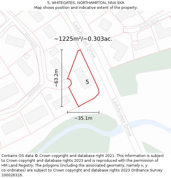 5, WHITEGATES, NORTHAMPTON, NN4 9XA: Plot and title map