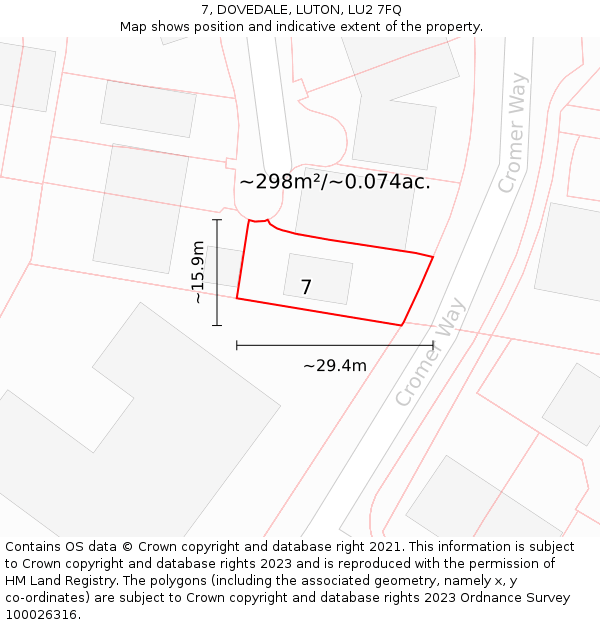 7, DOVEDALE, LUTON, LU2 7FQ: Plot and title map