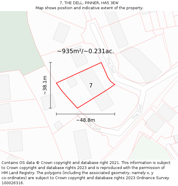 7, THE DELL, PINNER, HA5 3EW: Plot and title map