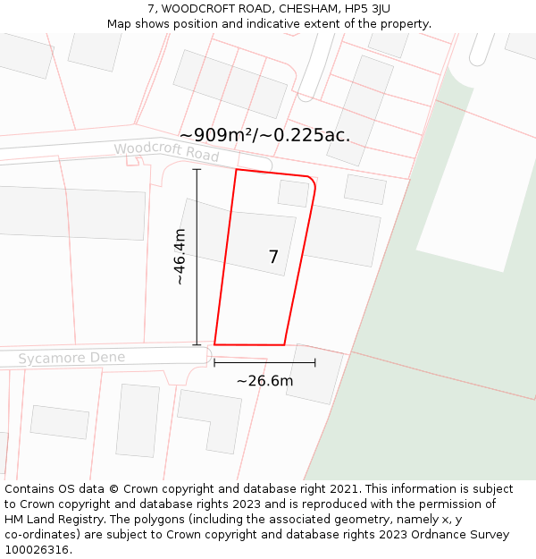 7, WOODCROFT ROAD, CHESHAM, HP5 3JU: Plot and title map