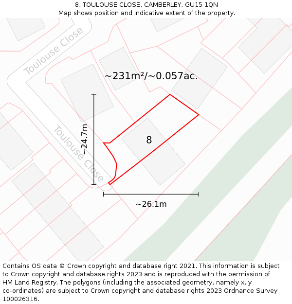 8, TOULOUSE CLOSE, CAMBERLEY, GU15 1QN: Plot and title map