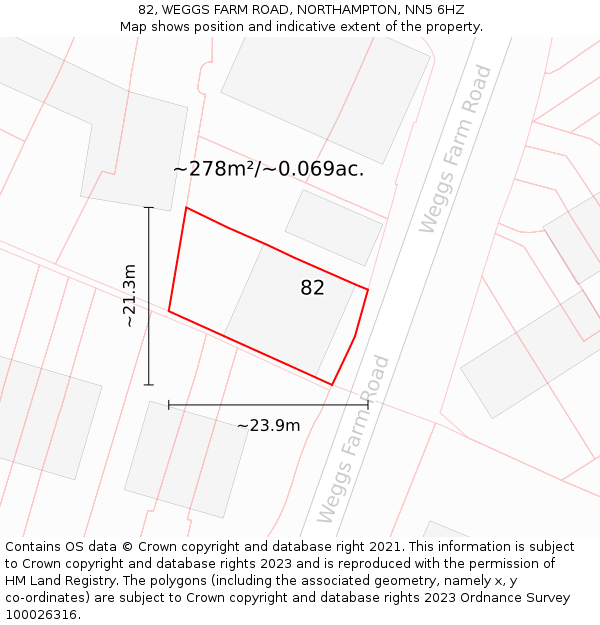 82, WEGGS FARM ROAD, NORTHAMPTON, NN5 6HZ: Plot and title map