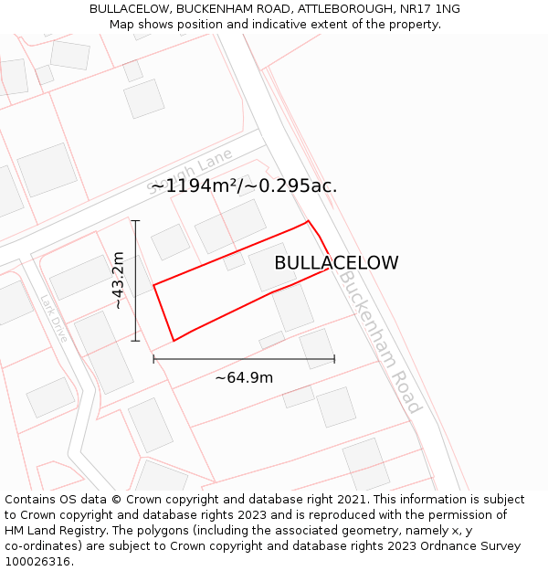 BULLACELOW, BUCKENHAM ROAD, ATTLEBOROUGH, NR17 1NG: Plot and title map