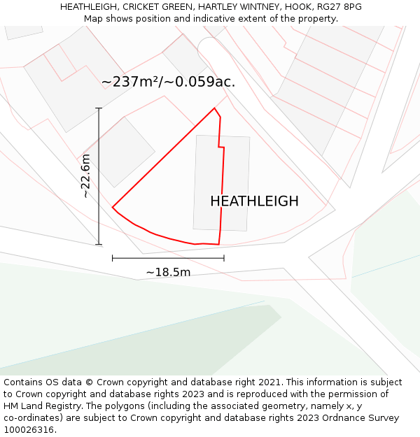 HEATHLEIGH, CRICKET GREEN, HARTLEY WINTNEY, HOOK, RG27 8PG: Plot and title map