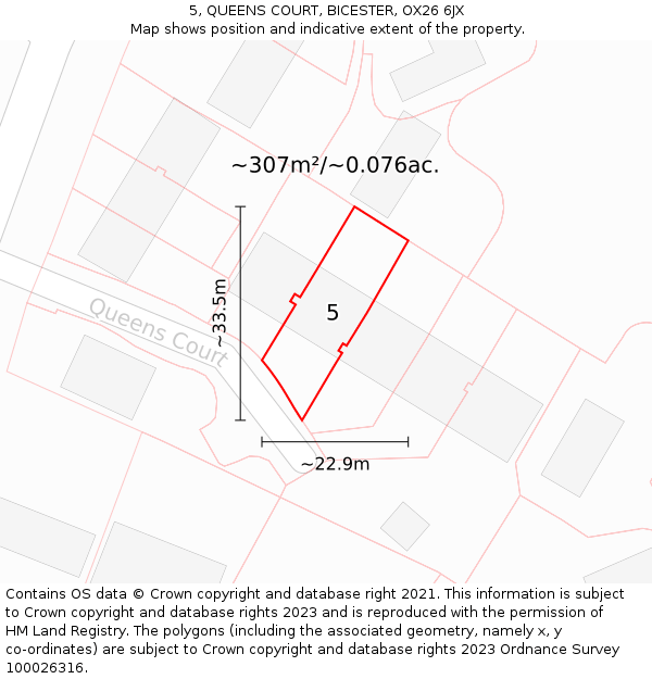 5, QUEENS COURT, BICESTER, OX26 6JX: Plot and title map