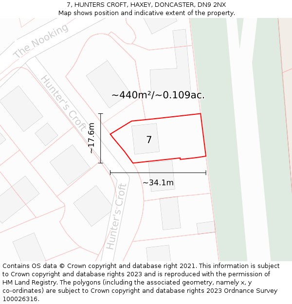 7, HUNTERS CROFT, HAXEY, DONCASTER, DN9 2NX: Plot and title map