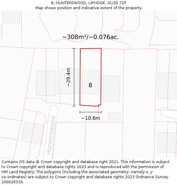 8, HUNTERSWOOD, LIPHOOK, GU30 7ZF: Plot and title map