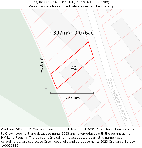 42, BORROWDALE AVENUE, DUNSTABLE, LU6 3PQ: Plot and title map