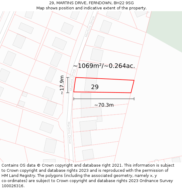 29, MARTINS DRIVE, FERNDOWN, BH22 9SG: Plot and title map