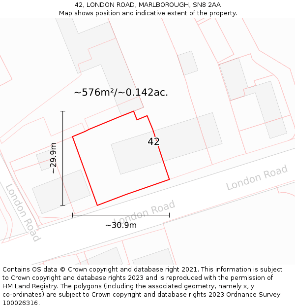 42, LONDON ROAD, MARLBOROUGH, SN8 2AA: Plot and title map