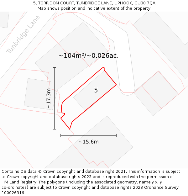 5, TORRIDON COURT, TUNBRIDGE LANE, LIPHOOK, GU30 7QA: Plot and title map