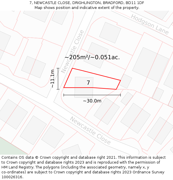 7, NEWCASTLE CLOSE, DRIGHLINGTON, BRADFORD, BD11 1DF: Plot and title map