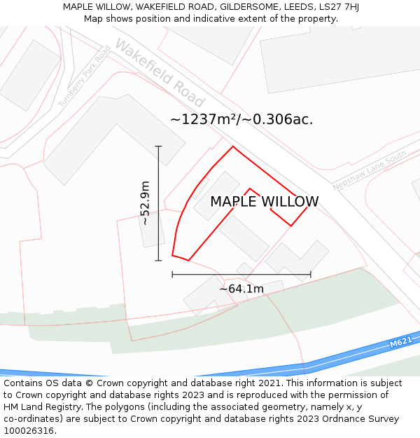 MAPLE WILLOW, WAKEFIELD ROAD, GILDERSOME, LEEDS, LS27 7HJ: Plot and title map