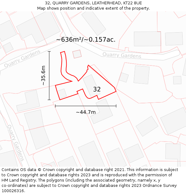 32, QUARRY GARDENS, LEATHERHEAD, KT22 8UE: Plot and title map